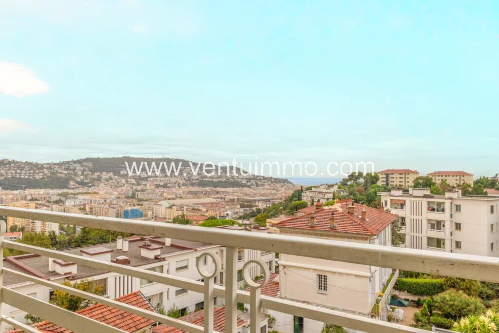 NICE Cimiez  :  4 Pièces traversant – vue mer – terrasse – garage – cave