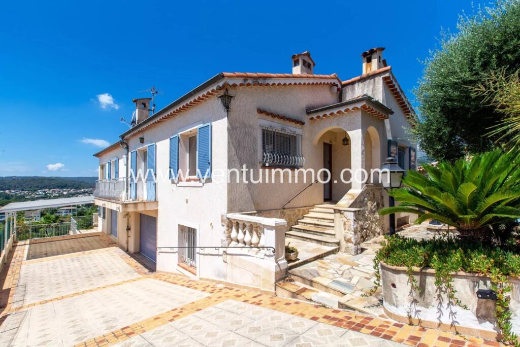 SAINT PAUL DE VENCE  : Villa vue panoramique