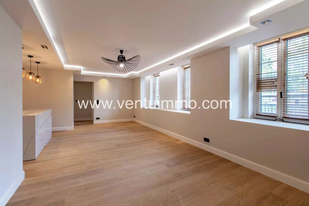 NICE – vieux nice : T3 70m2 entièrement rénové
