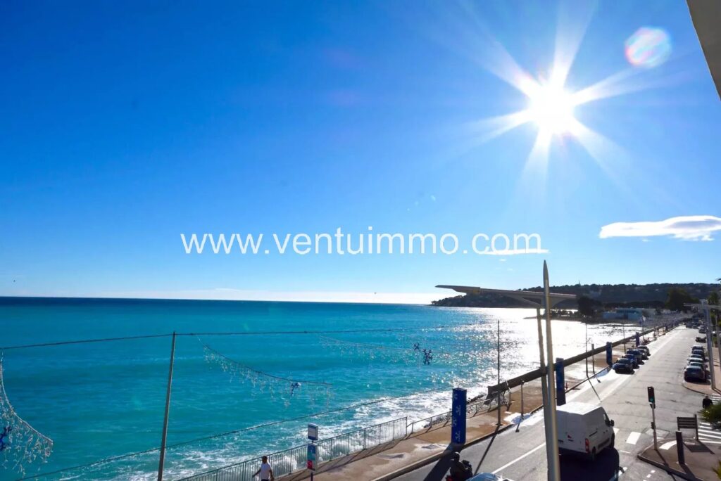 MENTON : T3 73m2 vue mer panoramique + terrasse + garage