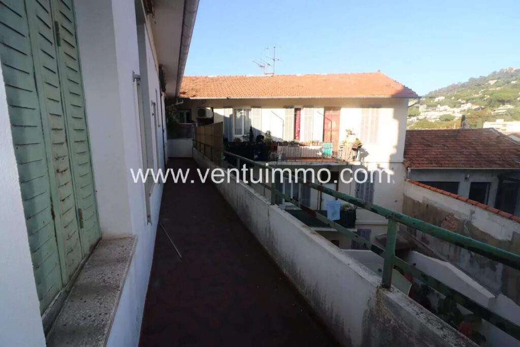 CANNES OUEST CENTRE VILLE 5 PIECES