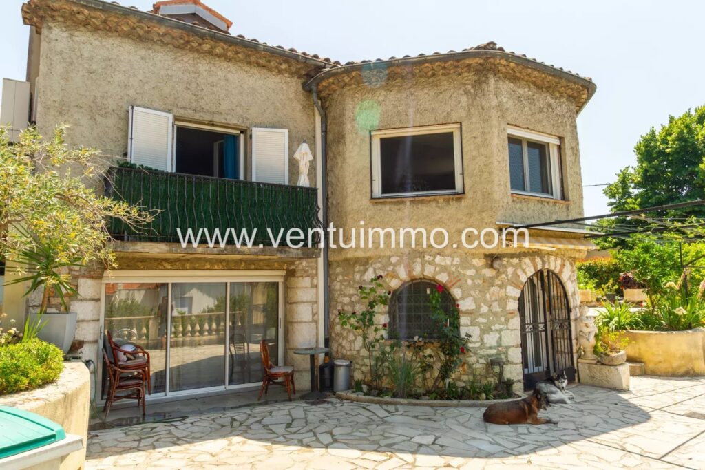 Exceptionally rare in Cagnes-sur-Mer