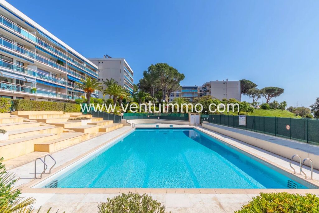 EXCLUSIVITE, LE CANNET, Résidence avec Piscine, Tennis : 83m2