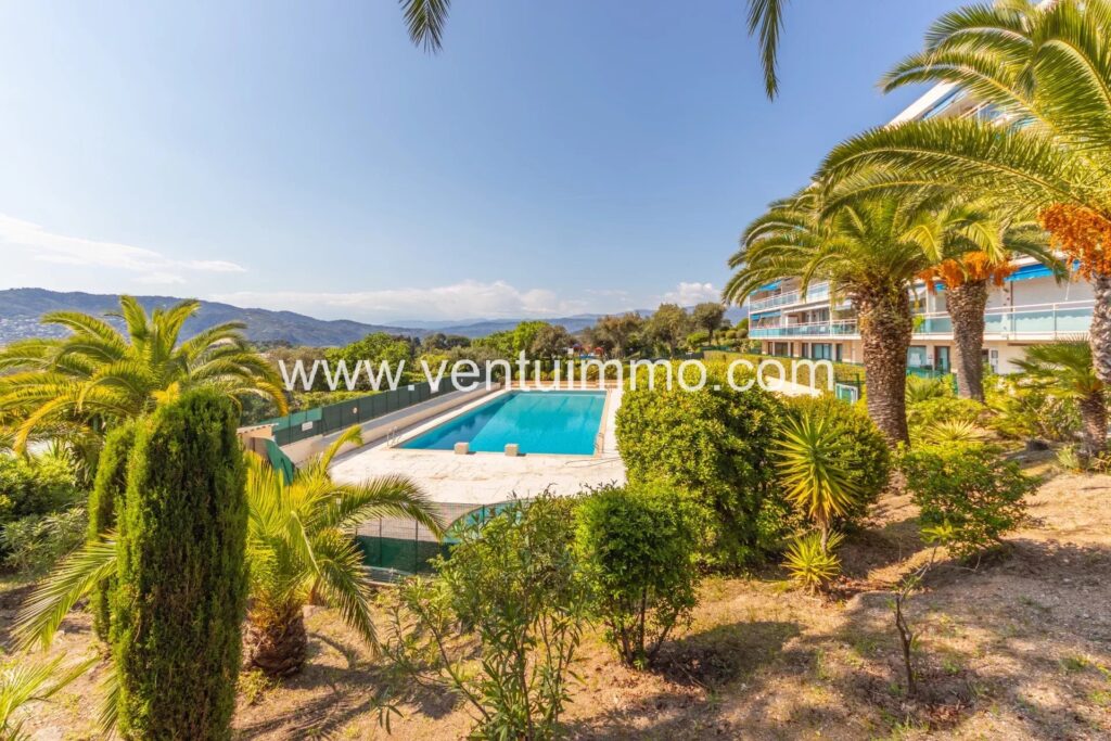 EXCLUSIVITE, LE CANNET, Résidence avec Piscine, Tennis : 83m2