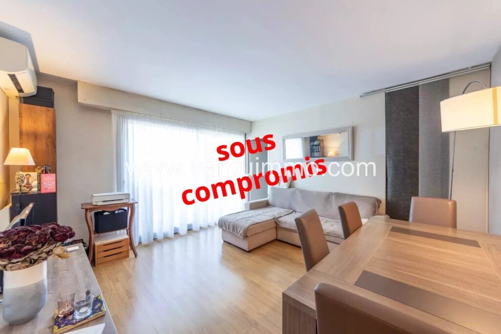 EXCLUSIVITE: T2- 42m² + TERRASSE + PISCINE + PARKING + CAVE