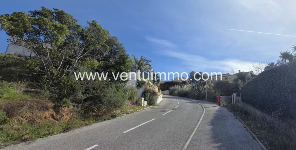 Deux villas jumelées et piscine privée chacune à Fréjus