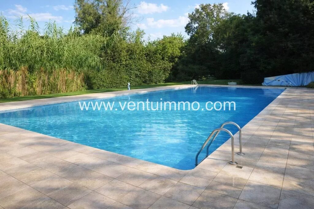 EXCLUSIVITE : 3 pièces, parking privatif, piscine, parc