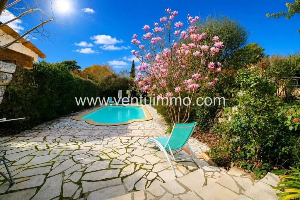 VILLA MOUANS SARTOUX – PISCINE