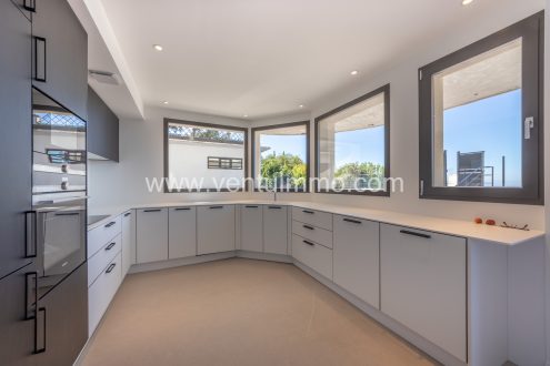 27-cannes-06400-appartement-cuisine-cannescalifornie-agenceimmobiliere-vendre-estimation